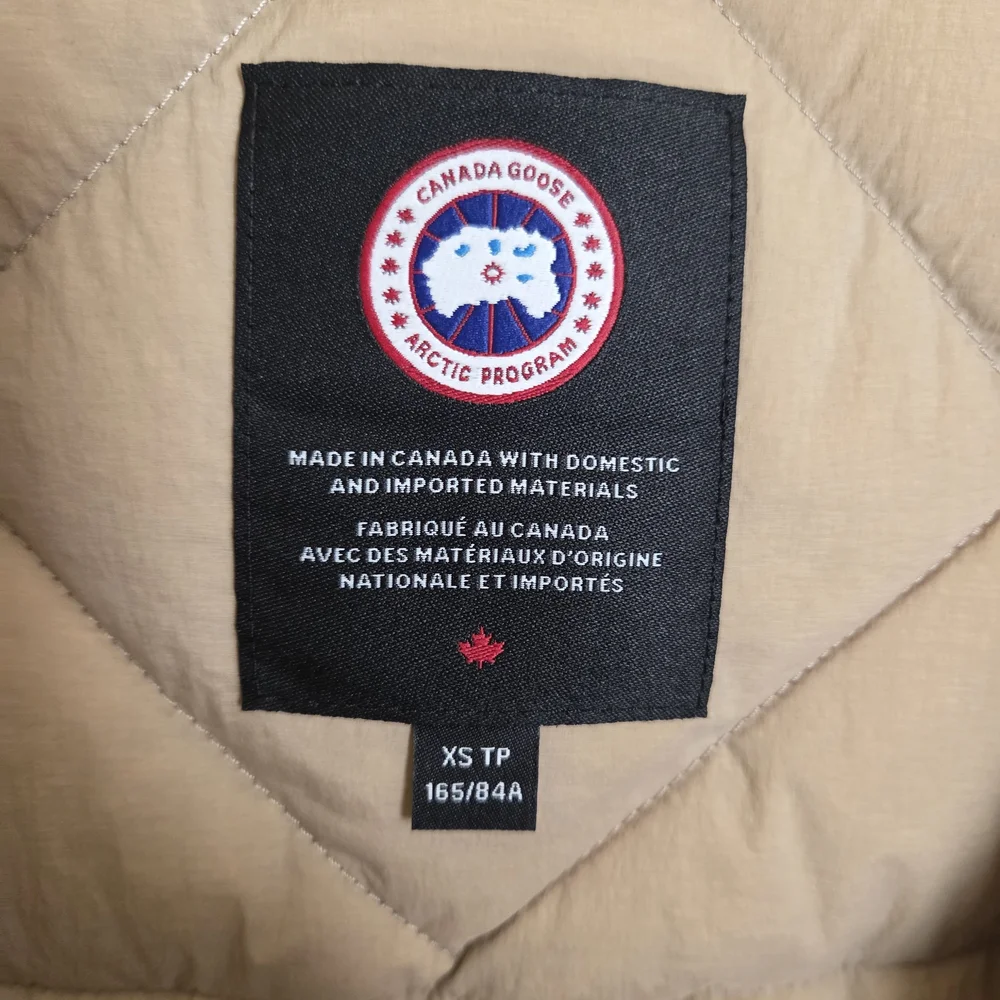 Canada Goose Women's Clair Coat - Picture 6 of 7